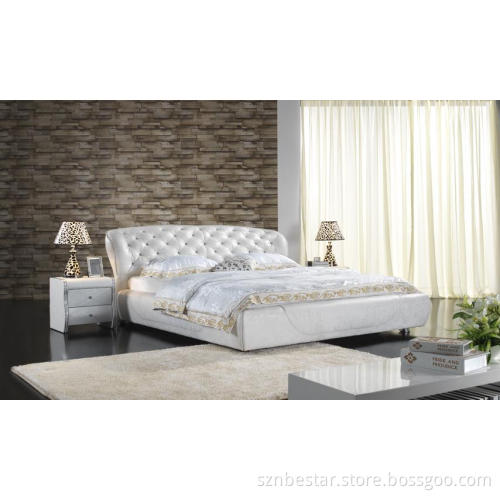 Luxury Upholstered Classic Leather Bedroom Bed (6031)